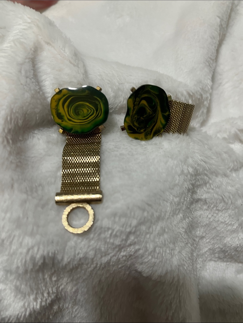 Vintage mid-century modern green agate mesh cuff links